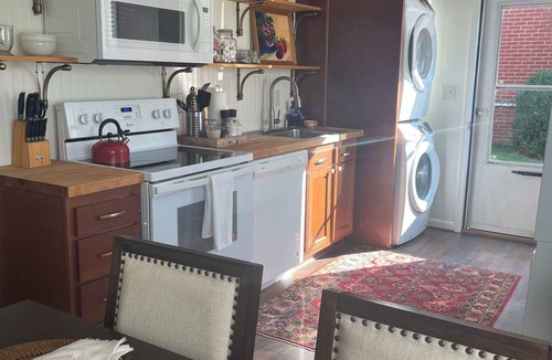 Lewisburg House | A charming bungalow with a Southern feel that’s an quick walk to downtown.