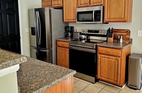Hampstead House | A cozy and charming home located near gorgeous beaches and a bustling downtown.