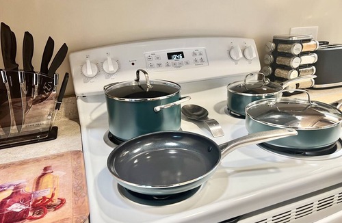 Downtown Rochester Apartment | A Cozy, Homely, Fun Retreat minutes from downtown