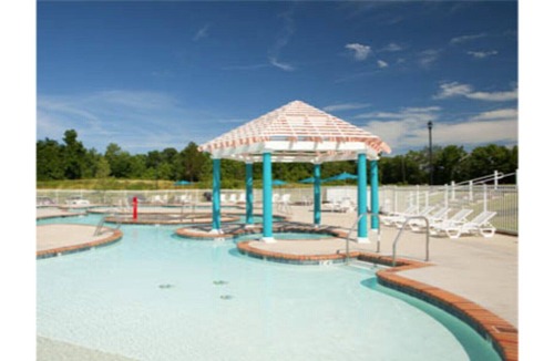 Lackey Resort | A fun-filled Christmas vacation is waiting for you, Parkside Williamsburg Resort