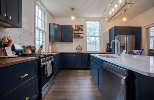 Portsmouth House | A Private Historic Estate Designed for Extraordinary Stays & Celebrations