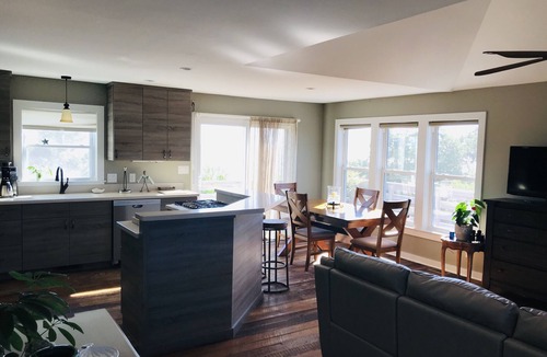 Avon House | A Relaxing Fall Getaway on Hatteras Island~Quiet~Sound front~King suites~3 night