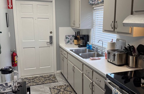 Harbordale House | A short drive to Miami Grand Prix & FIFA World Cup 2026. 1/1 Shared pool, 2 BBQ.