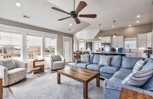 Colington House | A Summer Place Too | 1170 ft to the beach | Dog Friendly, Private Pool, Hot Tub
