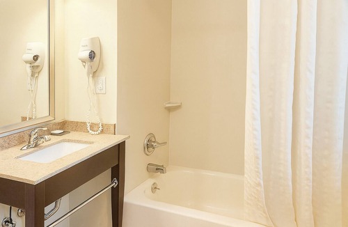 Koreatown Hotel | A Unique Gem in the Heart of NYC! 3 Comfortable Units, Pet-friendly, Near Macy's