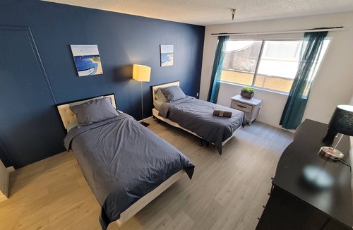 Beverly Hills Hotel | (A12) Lovely Spacious Double Bed Studio