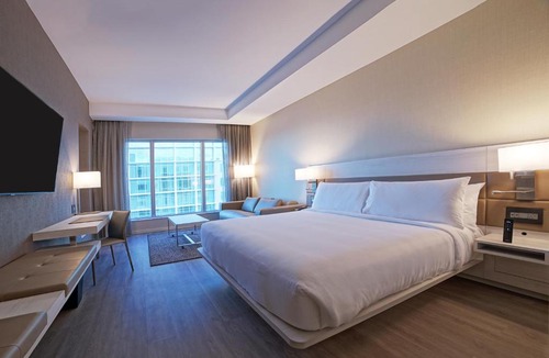 Dania Beach Hotel | AC Hotel by Marriott Fort Lauderdale Airport