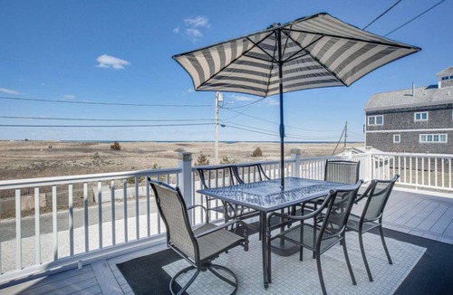 Newburyport House | Accepting 2026 Bookings - Modern Expansive Beach Front Ocean View