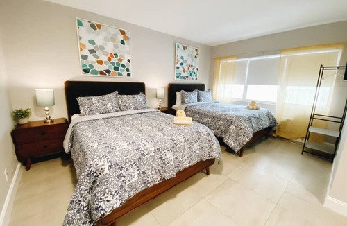 South Beach Hotel | Accommodates up to 6 guests | Free Amenities | Prime Location