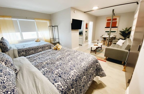 South Beach Hotel | Accommodates up to 6 guests | Free Amenities | Prime Location