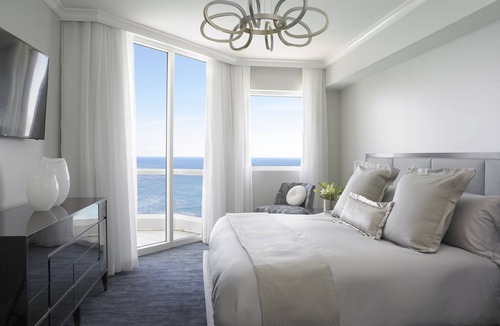 Sunny Isles Beach Hotel | Acqualina Resort & Residences On The Beach