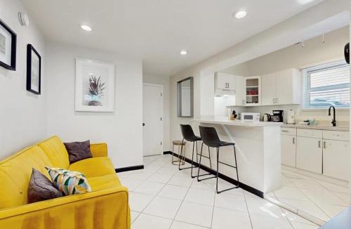 Parkside House | Adams Street Stunner
