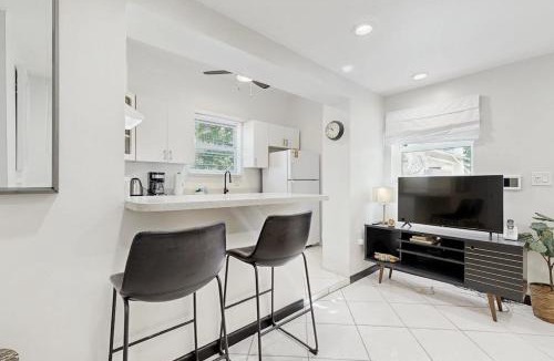 Parkside House | Adams Street Stunner