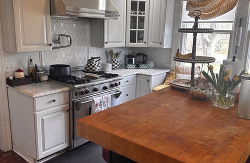 Edgeworth House | Adorable French Country 4-bedroom house in Sewickley.