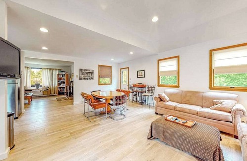 East Falmouth House | Adorable Home on a Grassy Lot w/Free WiFi, Two Living Areas, & a Full Kitchen
