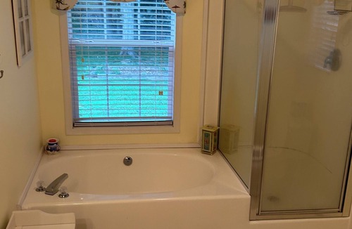Deltaville House | Affordable Cottage!