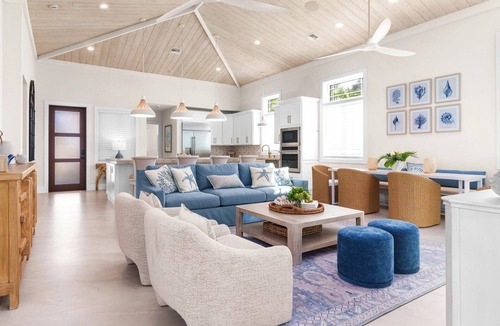 Dania Beach House | All New 5br/4ba Luxury Retreat-outdoor Paradise