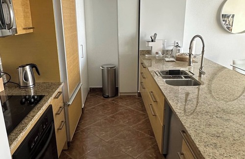 Hallandale Beach Condo | AMAZING 1BD APT BEACHFRONT 5 STARS RESORT INCREDIBLE AMENITIES, BEACH CLUB