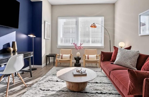 Taylor Run Apartment | ⚜Amazing 3-Bdrm Apt⚜King Beds⚜Free Parking⚜