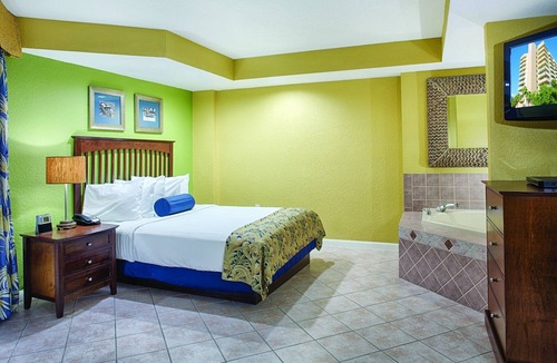 Pompano Beach Resort | Amazing golf, fishing, water sports