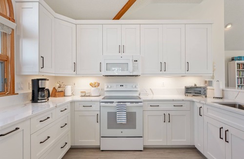 Whalehead Beach House | Amazing location - 200 yards to Beach - close to Whalehead Club