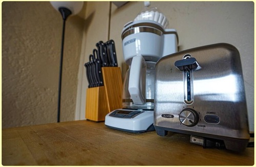 Rampart Village Apartment | Amazing studio for 2! Near DTLA!