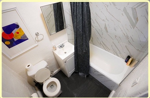 Rampart Village Apartment | Amazing studio for 2! Near DTLA!