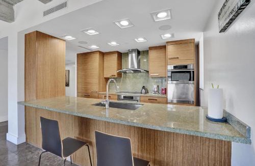 South Beach Apartment | Amazing Two Bedroom Apartments Ocean view- Miami Beach