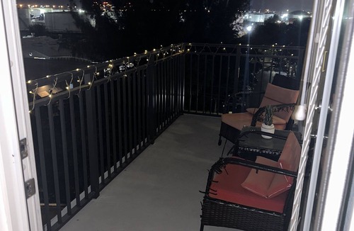 17th Street Causeway Apartment | Amazing updated apartment in hotspot las olas walking distance to everything!