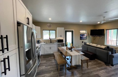 Somers House | Amazing views of Flathead Lake at Falcon's Perch