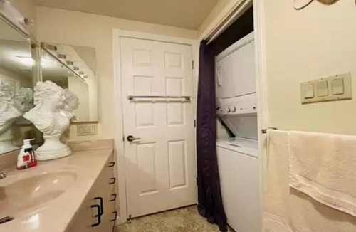 Yarmouth Port Condo | Amenity Abundant Senior Oasis 55+ 2Br2BTh Yarmouth Port