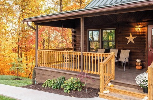 Millersburg House | Amish Country Cabin w/Porch & Views