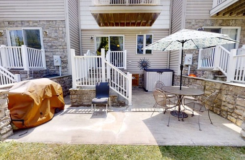 Mineral Villa | Anchor Here- Cozy Waterfront Townhome, Perfect Getaway, Sandy Beach, Boat Slip