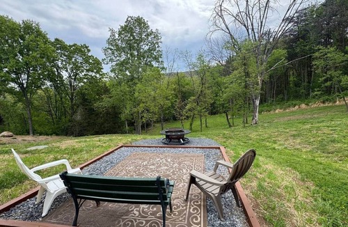 Rileyville House | Antler Ridge - surrounded by nature & wildlife!