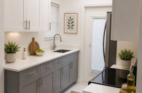 Highland Garden Apartment | Apartment in Hollywood Beach, a 10-minute drive from the beach