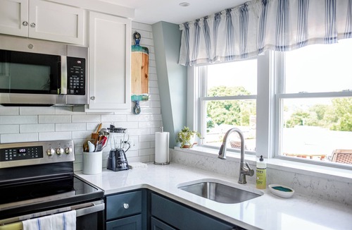 Rockport Apartment | Apartment with private rooftop deck with ocean views