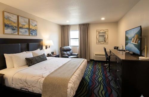 Independence Hotel | Apple Tree Inn