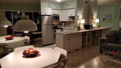 Pompano Beach Apartment | Aqua Mar Condos