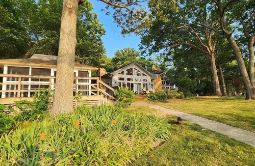 Stafford House | Aquia Creek Lodge at Quantico - Family Fun Retreat Close to Washington DC