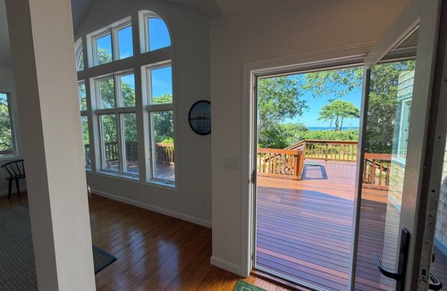 Aquinnah House | Aquinnah Home by Lobsterville Beach w/Ocean Views