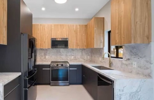Allapattah House | Art District Stay Wynwood & Design District Nearby/Sleeps 8