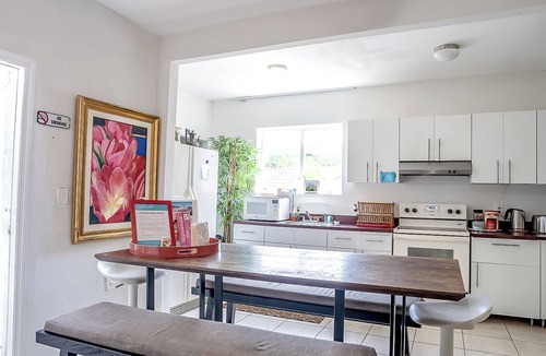 Buena Vista House | Artful Rooms Miami Buena Vista