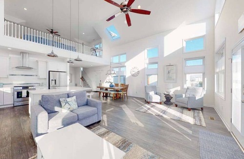 Montego Bay House | Atlantic Blvd 13314