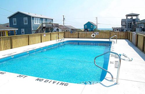Sea Retreat House | Atlantic Vu - Kitty Hawk MP 3, Ocean View, 30 Yards to Beach, Community Pool, Pets Ok