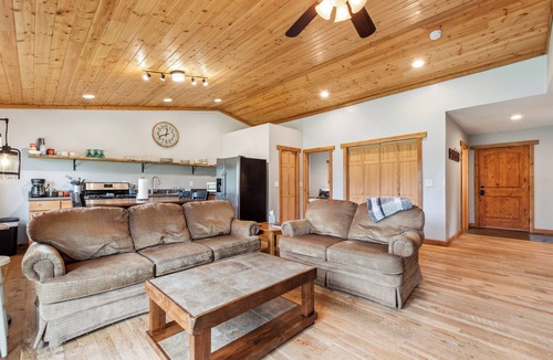 Kalispell House | Avalanche Cabin @ Explorer's Basecamp