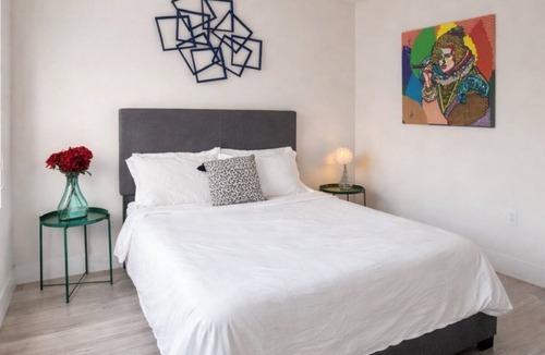 Ojus Apartment | Aventura Apartment/Pool/Wifi 2B and 2B