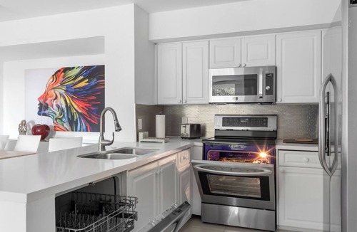 Aventura Condo | Aventura Modern 2-Bedroom Condo in Serene Community