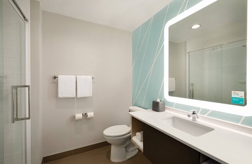 Fort Lauderdale Hotel | avid hotel Ft Lauderdale Airport – Cruise by IHG
