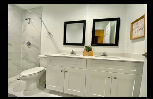Gladeview Apartment | *Awesome Duplex 3 Bedrooms and 2 bathrooms* in Miami