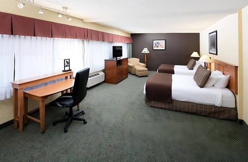 Kalispell Hotel | Awesome Find! 3 Convenient Units w/Free Parking, Near Mission Trail Park!